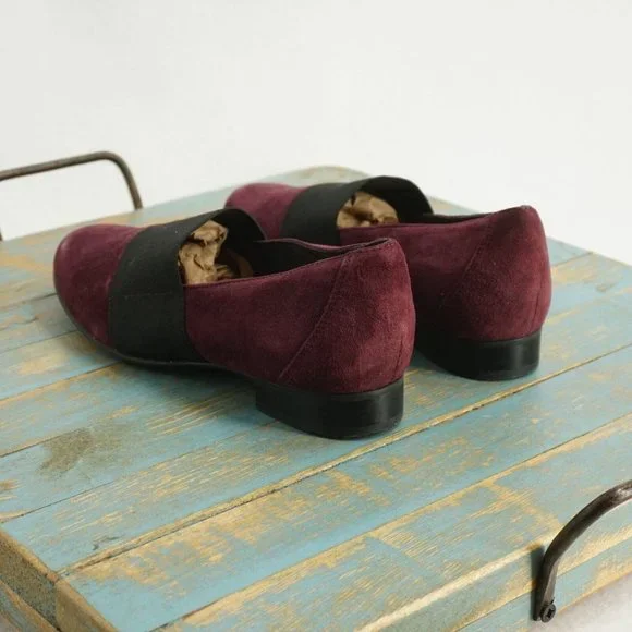 Clarks Unstructured Womens Un Blush Loafers Size 5 M Burgundy Red Black Suede - Picture 6 of 11